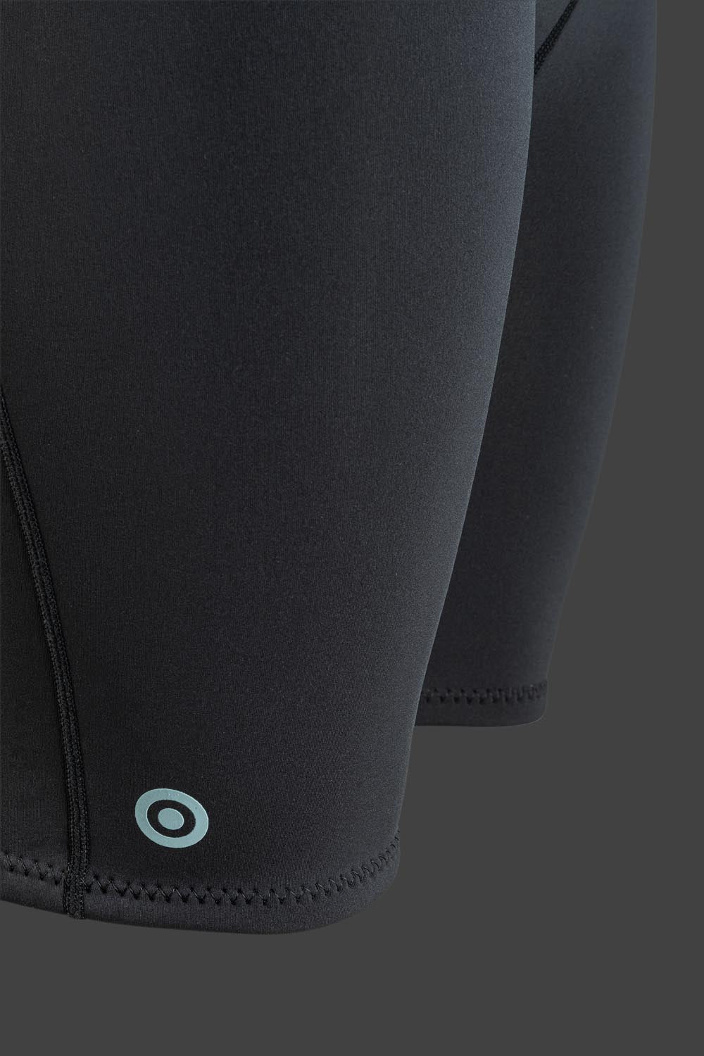 NeilPryde Rise 2/2 Shorty – action